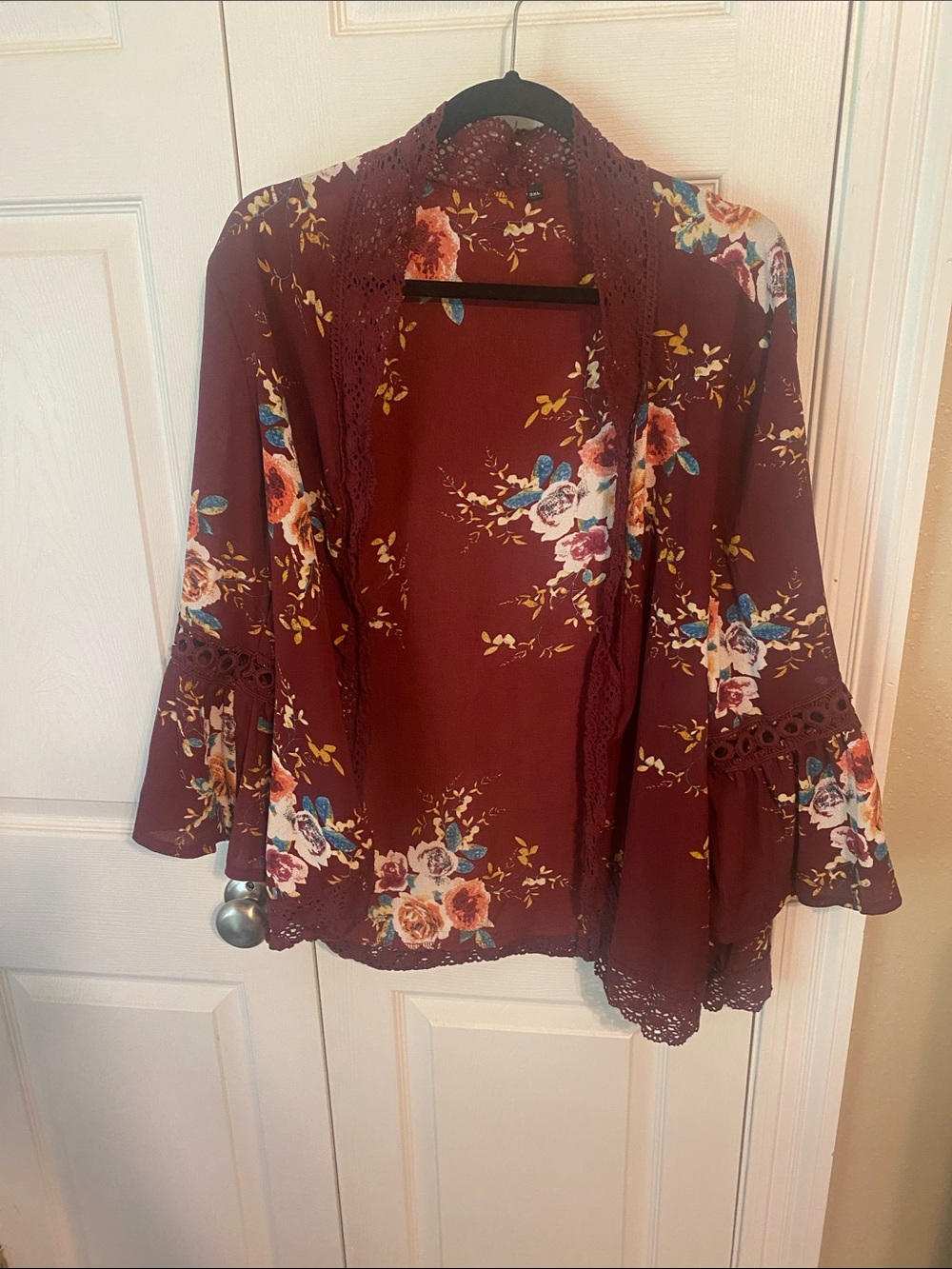 Floral Lace-Trim Open Front Kimono Cardigan - Burgundy